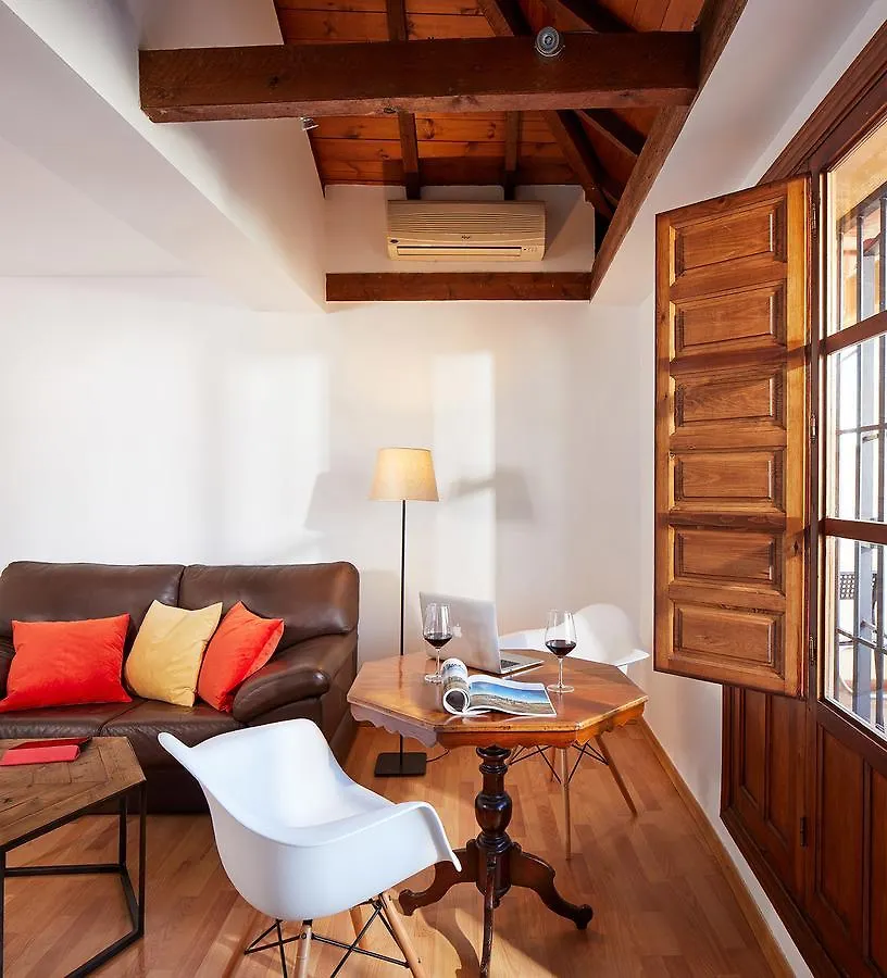 Lodgingmalaga - Rosaleda Apartment 0*, Malaga
